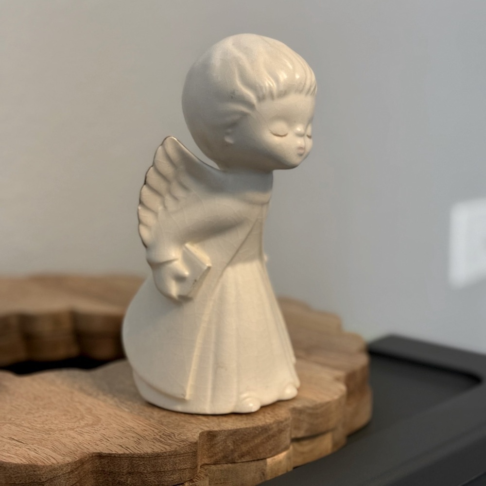 Vintage Ceramic Boy Angel Kissing Figurine